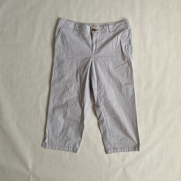 Dockers Pinstripe Stretchy Capri Pants Blue Stripes on White - Picture 1 of 4